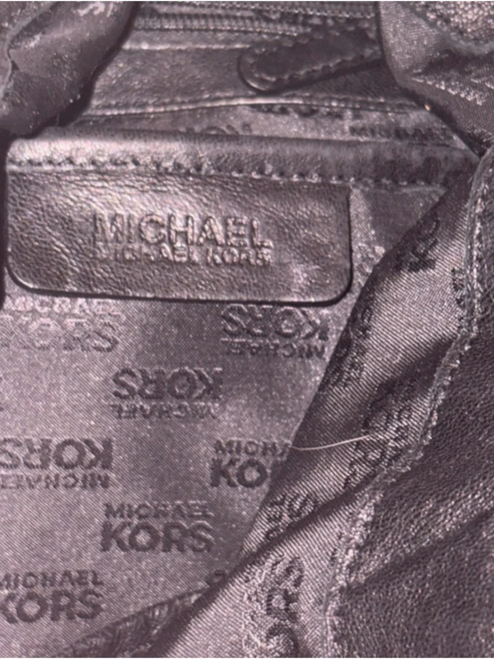 Michael Kors Beverly large black leather shoulder hobo tote bag, Preloved!!